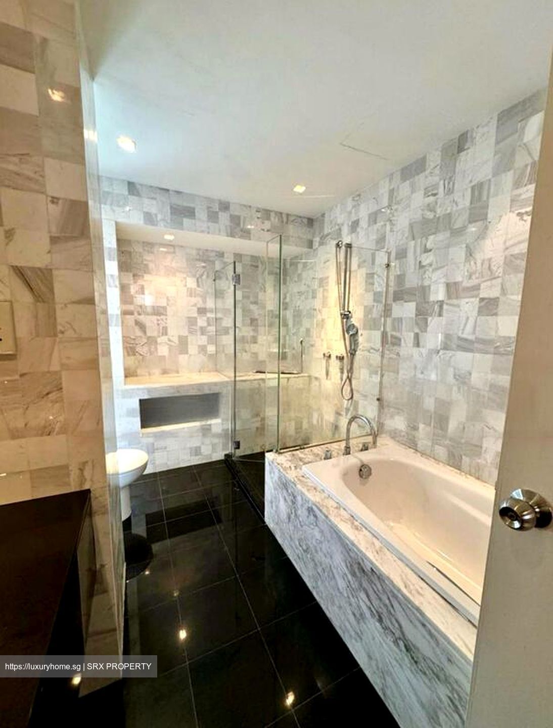 Villa Delle Rose (D10), Condominium #444925761